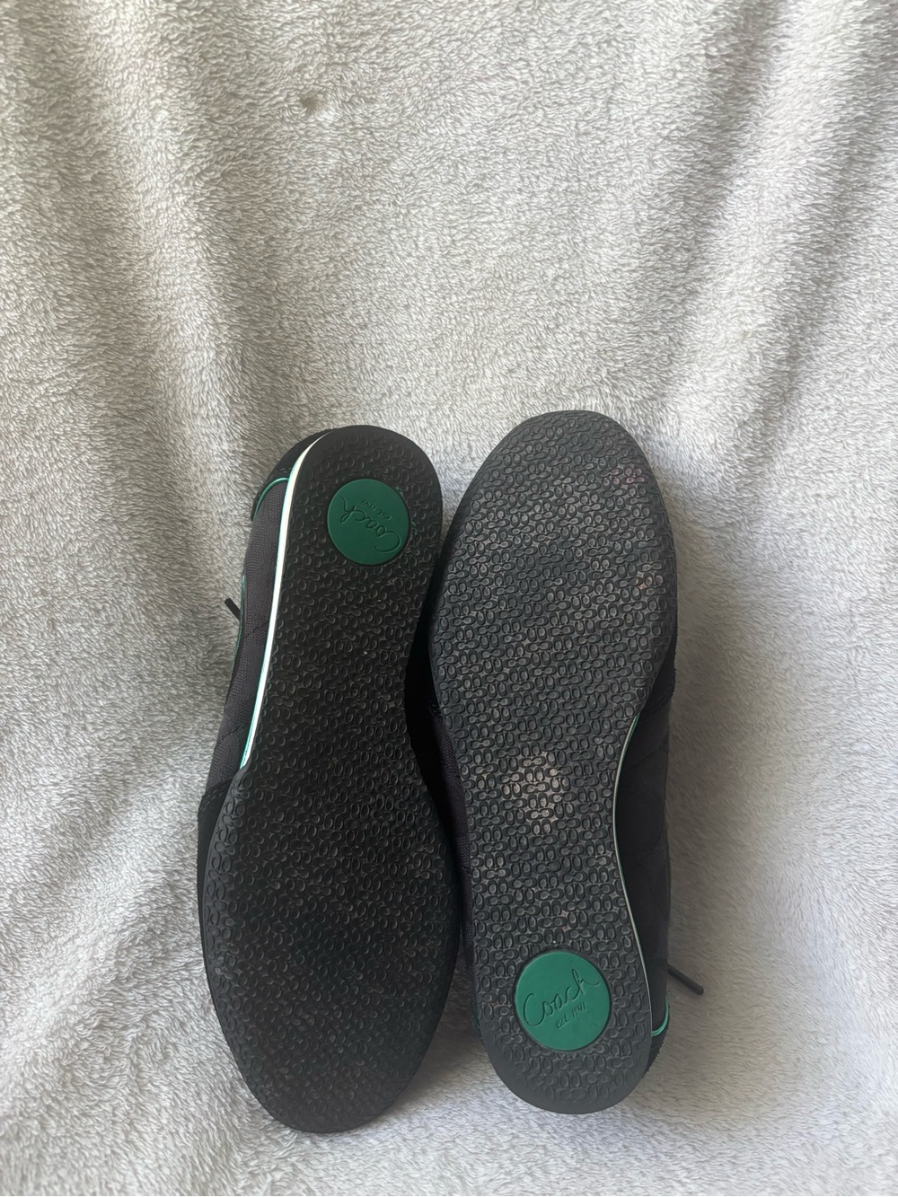 Coach Perrie Women Black lace up Sneakers with Green Logo Accent Size 8 - Picture 8 of 8